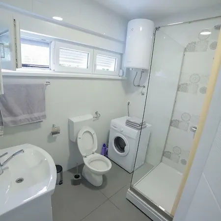 Apartman Nina Apartment